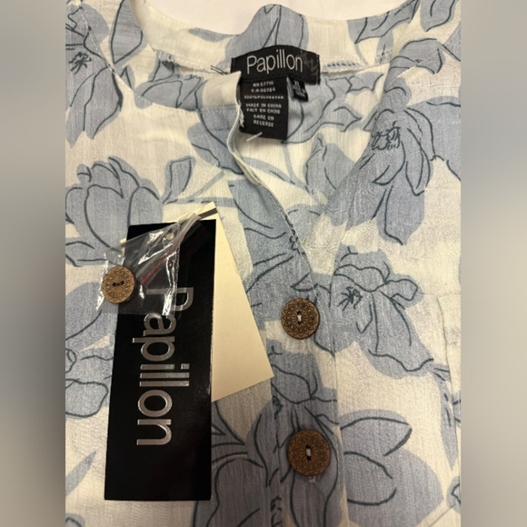 Papillon NWT 3/4 Sleeve Blue Floral Blouse Size XL - Picture 8 of 9